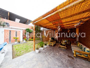 CASA DE PLAYA PULPOS AMOBLADA- PRECIO NEGOCIABLE