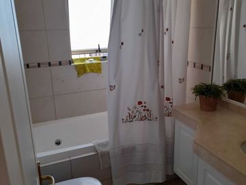 ESPECTACULAR DEPARTAMENTO 4D,4B,2E CON VISTA AL MAR