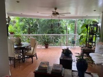 3 Storey House with 5 Bedrooms for Sale in Ayala Alabang Village, Muntinlupa City