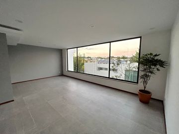 Casa en venta en altozano del pino privada arbolada