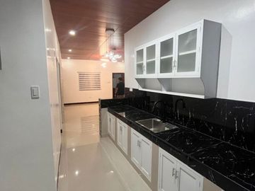 3-bedroom House for sale in San Lorenzo, Sta. Rosa, Laguna