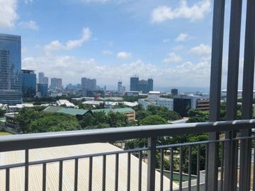 BRAND NEW UNIT! 2 BEDROOM FOR SALE IN PARK TRIANGLE RESIDENCES BGC! GOOD DEAL!