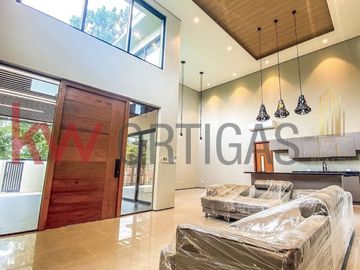 Brand New House for Sale in Manila Southwoods, Carmona, Cavite