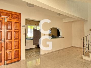 Casa en Venta en Cancun en Calle Jaleb en Cancun Centro con 5 Recamaras