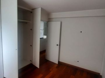 OCASIÓN!!! VENTA ESPACIOSO DEPARTAMENTO ESTRENO BALCÓN-TERRAZA-VALLE HERMOSO