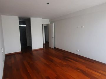 OCASIÓN!!! VENTA ESPACIOSO DEPARTAMENTO ESTRENO BALCÓN-TERRAZA-VALLE HERMOSO