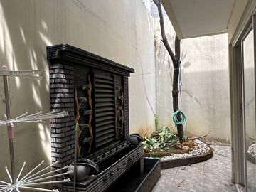 Dijual Rumah Dian Istana Moca Verbana Surabaya SHM Siap Huni Terawat Full Furnished