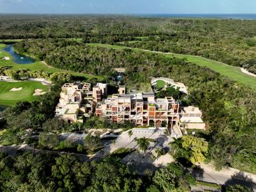 Departamentos en venta en playa del carmen con 2 habitaciones en una comunidad exclusiva