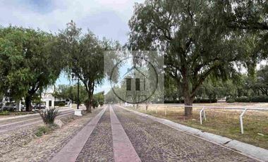 VENTA DE CASA EN BALVANERA GOLF POLO COUNTRY CLUB QRO FRENTE AL BOSQUE