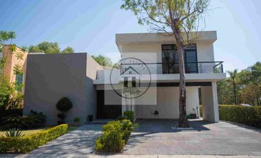 VENTA DE CASA EN BALVANERA GOLF POLO COUNTRY CLUB QRO FRENTE AL BOSQUE
