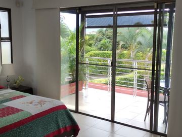 VENDO CASA EN LA MORADA A LAS AFUERAS DE CALI VALLE DEL CAUCA