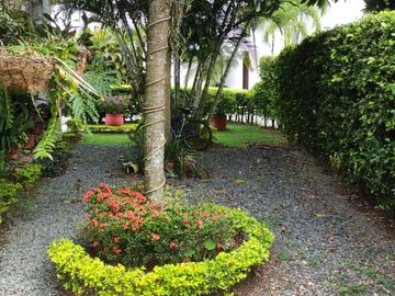 VENDO CASA EN LA MORADA A LAS AFUERAS DE CALI VALLE DEL CAUCA