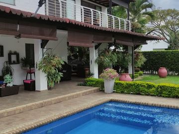 VENDO CASA EN LA MORADA A LAS AFUERAS DE CALI VALLE DEL CAUCA