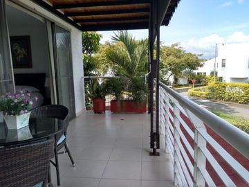 VENDO CASA EN LA MORADA A LAS AFUERAS DE CALI VALLE DEL CAUCA
