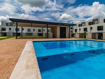 Casa en venta con Alberca a 15 minutos de Cuernavaca en Xochitepec Morelos