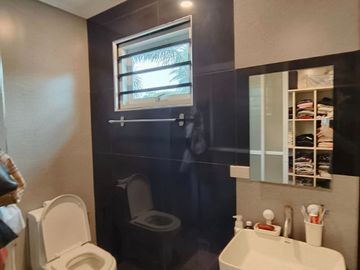 READY FOR OCCUPANCY HOUSE AND LOT IN LIPA CITY