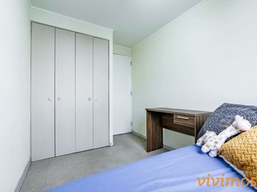 2 Dormitorios + 2 Baños en Independencia, Metro Cal y Canto.