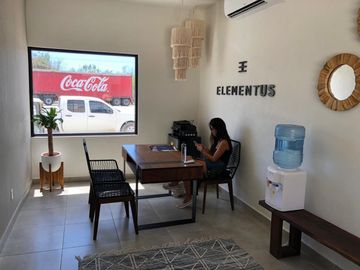 DEPARTAMENTOS DE DOS HABITACIONES AMUEBLADOS Y EQUIPADOS SOBRE AV. PRINCIPAL EN TULUM