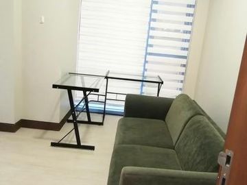 Three Central Tower | Perfect Blend of Comfort and Style! Fully furnished 2 Bedroom Condominium for Sale in Salcedo Village, Valero, Makati City