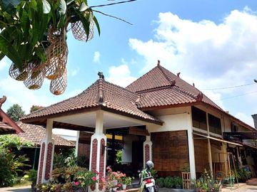 Rumah Etnik Luas Hanya 100 meter dari Perempatan Gedongkuning