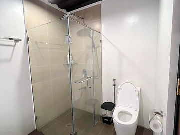 Airbnb-type House for Sale near Ayala Malls Serin, Tagaytay, Cavite