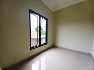 Rumah Baru 2 Lantai Luas 97 di Sulfat Purwantoro kota Malang