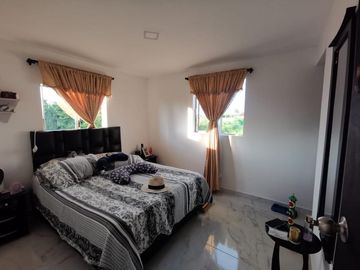VENDO HERMOSA CASA CAMPESTRE EN LA VIA MORELIA ALCALA