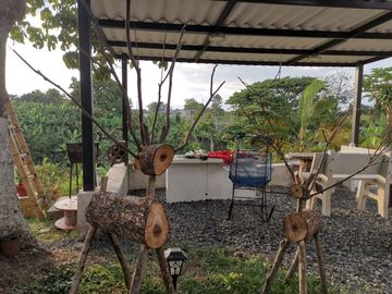 VENDO HERMOSA CASA CAMPESTRE EN LA VIA MORELIA ALCALA