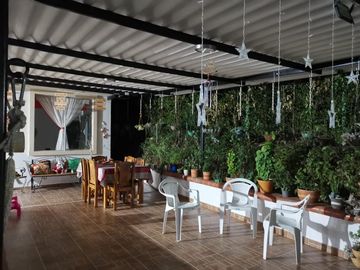 VENDO HERMOSA CASA CAMPESTRE EN LA VIA MORELIA ALCALA