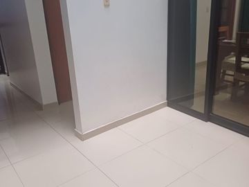 Venta de Departamento Primer piso con cochera en San Diego S.M.P
