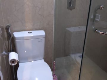 Disewakan Apartemen Capitol Park Salemba Jakarta Studio Emerald Tower Furnished Lengkap