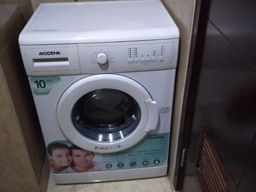 Disewakan Apartemen Capitol Park Salemba Jakarta Studio Emerald Tower Furnished Lengkap
