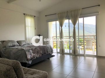 Se vende Parcela en Condominio Castilla Real - Pinchote