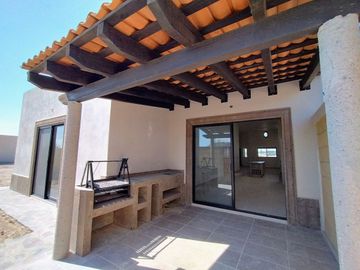 Casa de 1 piso, 210 m2, 3 recámaras, seguridad amenidades, San Miguel de Allende
