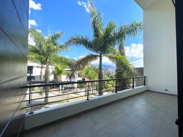 Hermosa casa!  poblado chuscalito