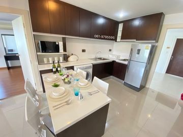 Sea view condo for sale Srirachacha Condo, large room, 2 bedrooms, fully furnished.