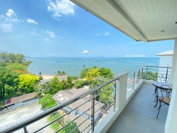 Sea view condo for sale Srirachacha Condo, large room, 2 bedrooms, fully furnished.