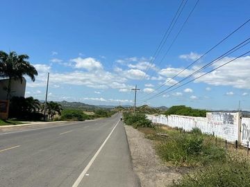 VENTA DE TERRENO TURISTICO DE 70 HAS. EN BOCAPAN, ZORRITOS TUMBES