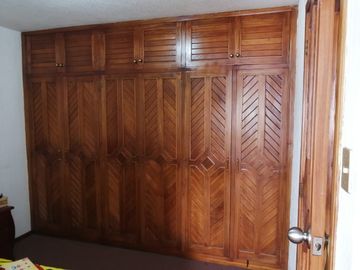 BAJÓ DE PRECIO!!!! OPORTUNIDAD ÚNICA!!! DEPARTAMENTO DE IMPAKTO EN LA MEJOR ZONA COMERCIAL DE AMBATO