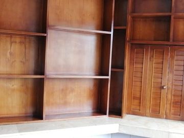 BAJÓ DE PRECIO!!!! OPORTUNIDAD ÚNICA!!! DEPARTAMENTO DE IMPAKTO EN LA MEJOR ZONA COMERCIAL DE AMBATO