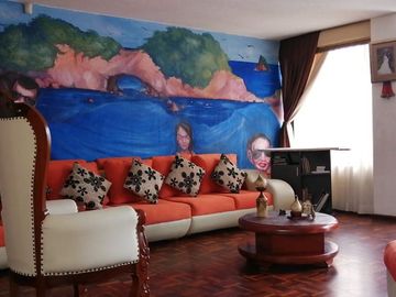 BAJÓ DE PRECIO!!!! OPORTUNIDAD ÚNICA!!! DEPARTAMENTO DE IMPAKTO EN LA MEJOR ZONA COMERCIAL DE AMBATO