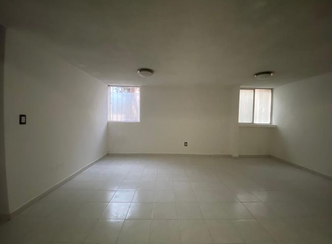 Foto ¡Excelente oportunidad, Departamento en Planta Baja remodelado!