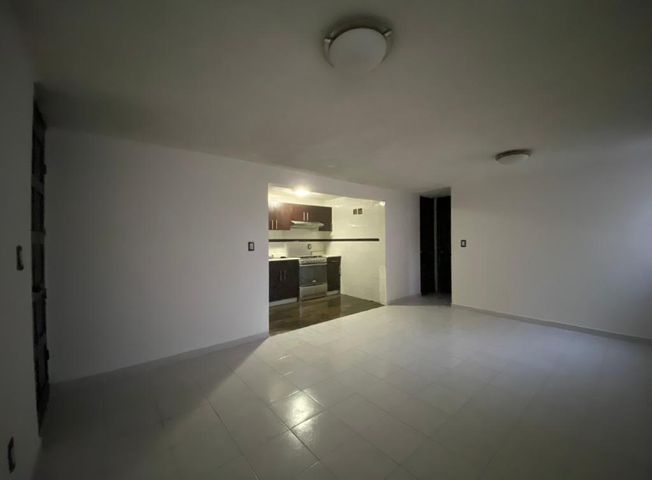 Foto ¡Excelente oportunidad, Departamento en Planta Baja remodelado!
