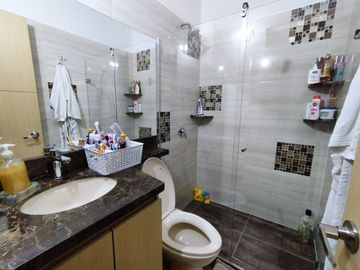 HERMOSA CASA UNIFAMILIAR CERCA AL CENTRO COMERCIAL SAN NICOLAS RIONEGRO