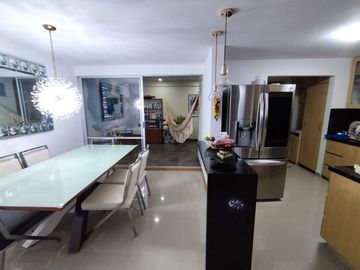 HERMOSA CASA UNIFAMILIAR CERCA AL CENTRO COMERCIAL SAN NICOLAS RIONEGRO