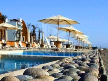 SE VENDE - CASA DE TRES NIVELES EN CONDOMINIO NAUTICO, PARACAS