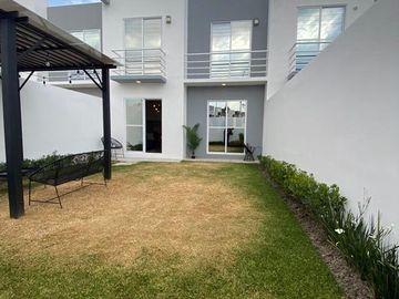 VENTA DE CASA EN ZINACANTEPEC
