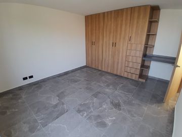 CASA EN VENTA EN CHOLULA  LA CARCAÑA PUEBLA CON AREAS VERDES