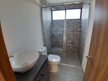 CASA EN VENTA EN CHOLULA  LA CARCAÑA PUEBLA CON AREAS VERDES