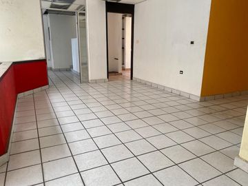 Edificio en Venta en Doctor Lamberto Castellanos Rivera, Colonia Centro